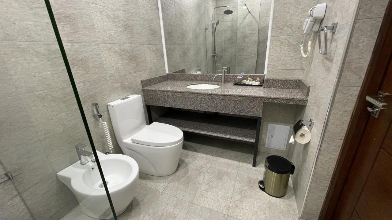Chlnor Hotel Andijan Exteriér fotografie