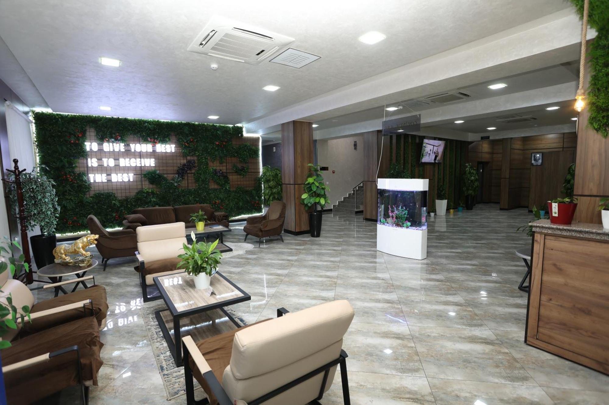 Chlnor Hotel Andijan Exteriér fotografie